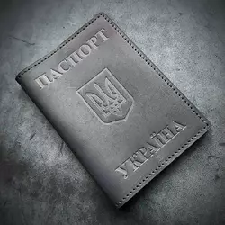 Обкладинка на паспорт с гербом України| чорна